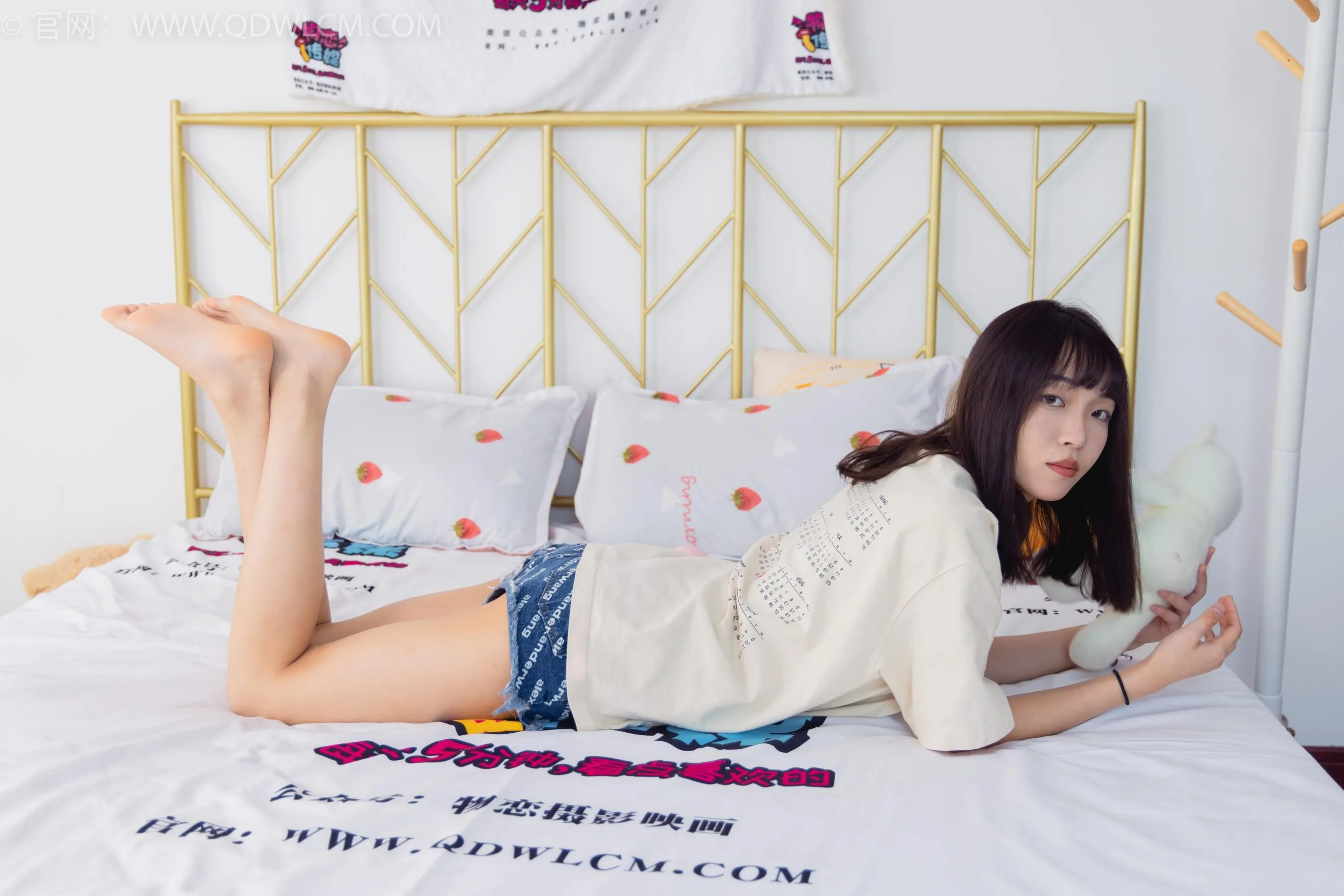 物恋传媒 NO.1506 琪琪-冷月光 [151P]插图9